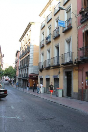 Гостиница Hostal Xucar  Мадрид